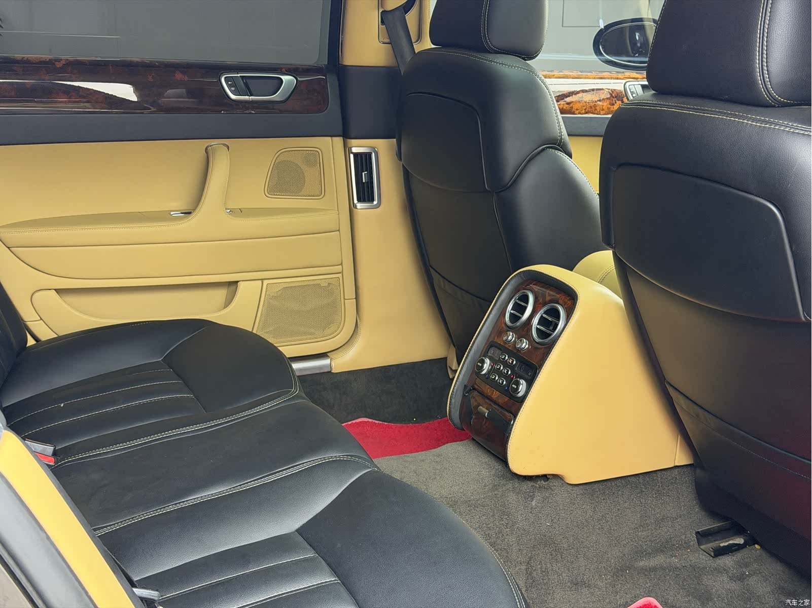 Bentley Flying Spur, 2007 15