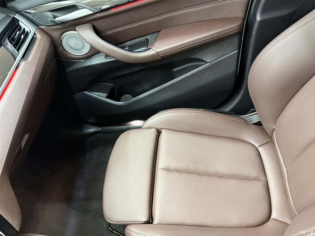 BMW X1, 2022 13