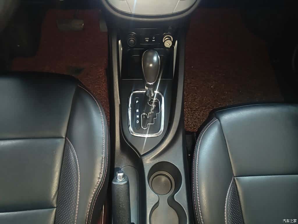 Changan CS35, 2015 14