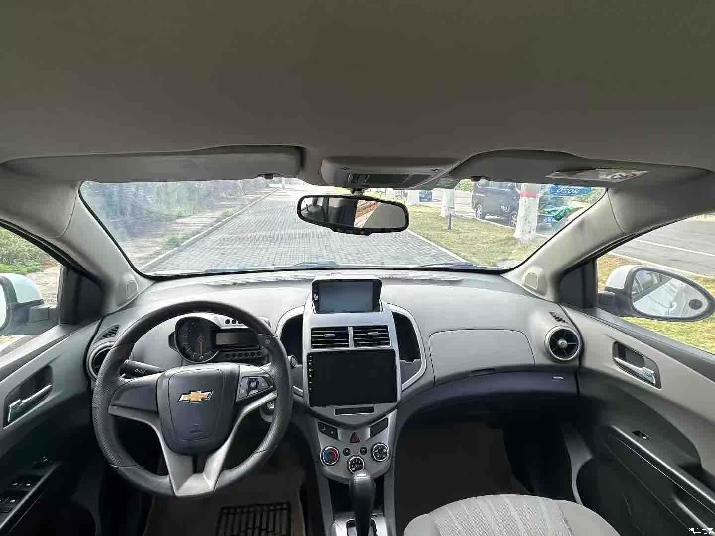Chevrolet SE, 2013 7