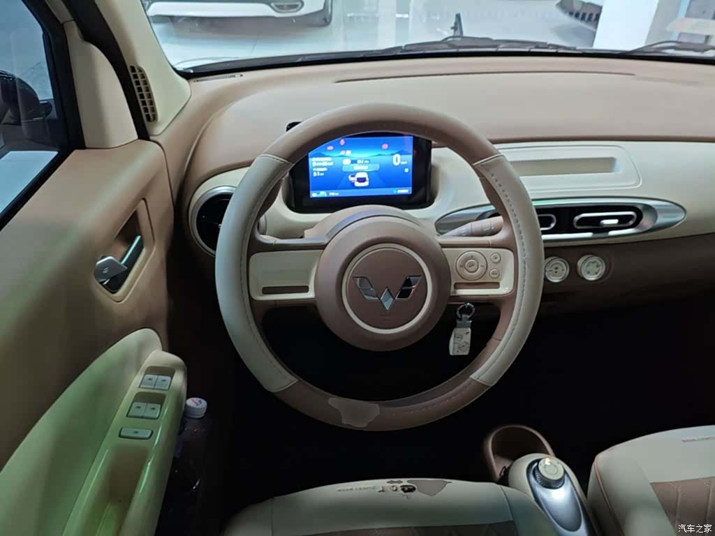 Wuling MINIEV, 2026 7