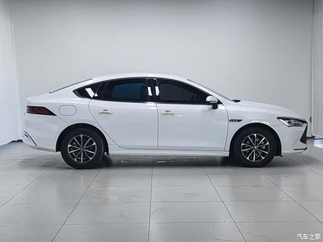 BYD Qin, 2023 4
