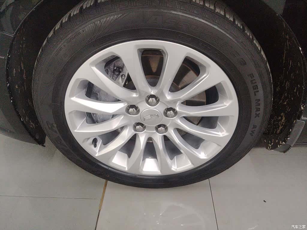 Cadillac XTS, 2019 23