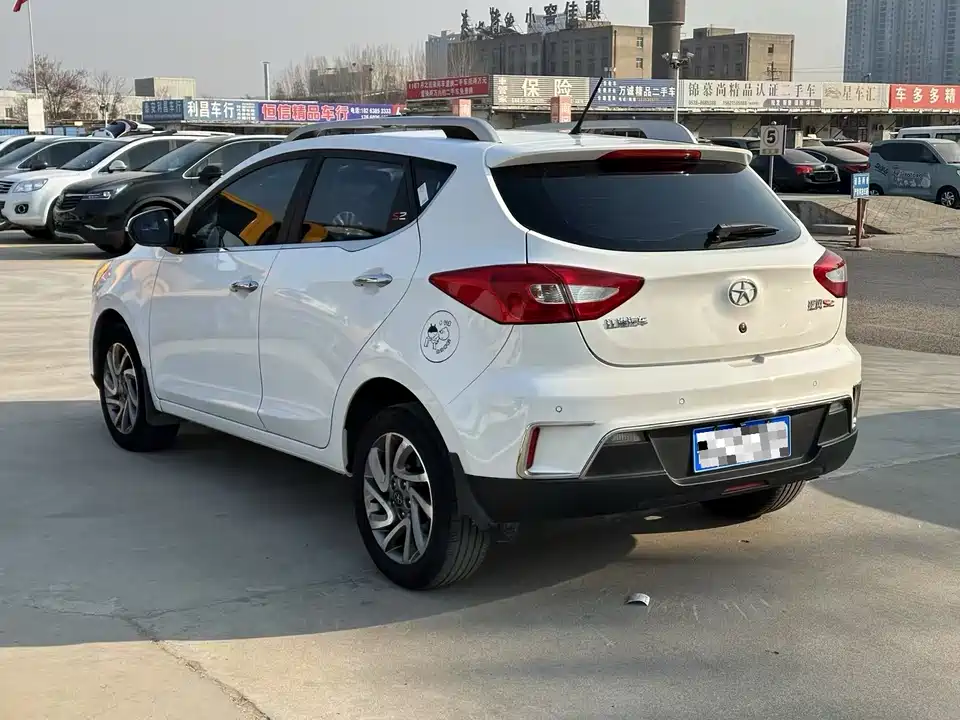 JAC Ruifeng S2