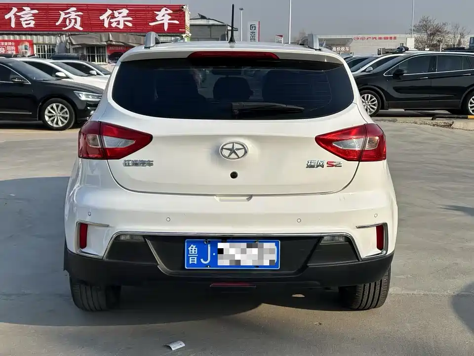 JAC Ruifeng S2