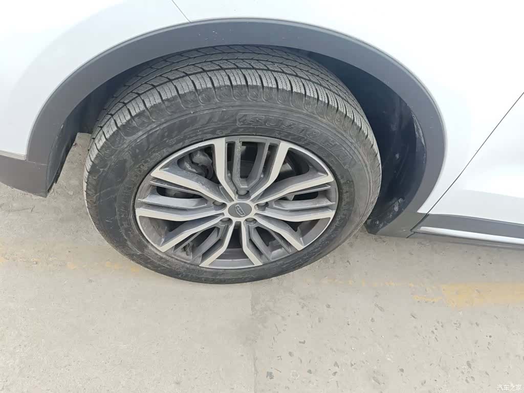 Geely Boyue, 2020 25