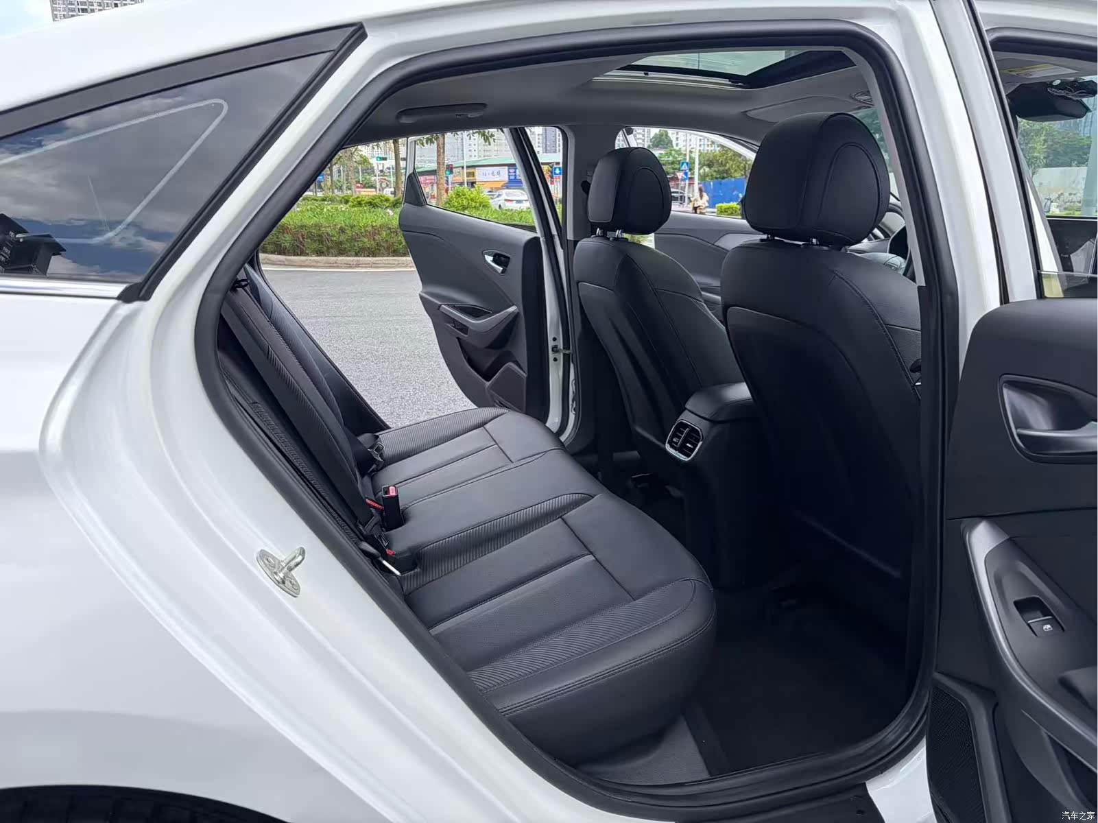 Hyundai Lafesta, 2020 10