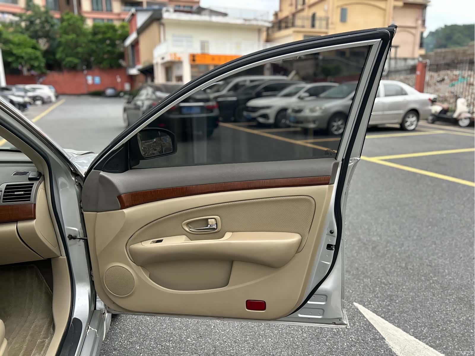 Nissan Sylphy, 2012 27