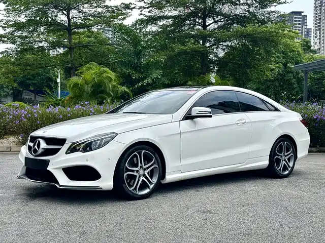 Mercedes-Benz E-Class 2015 — купить из Китая под заказ