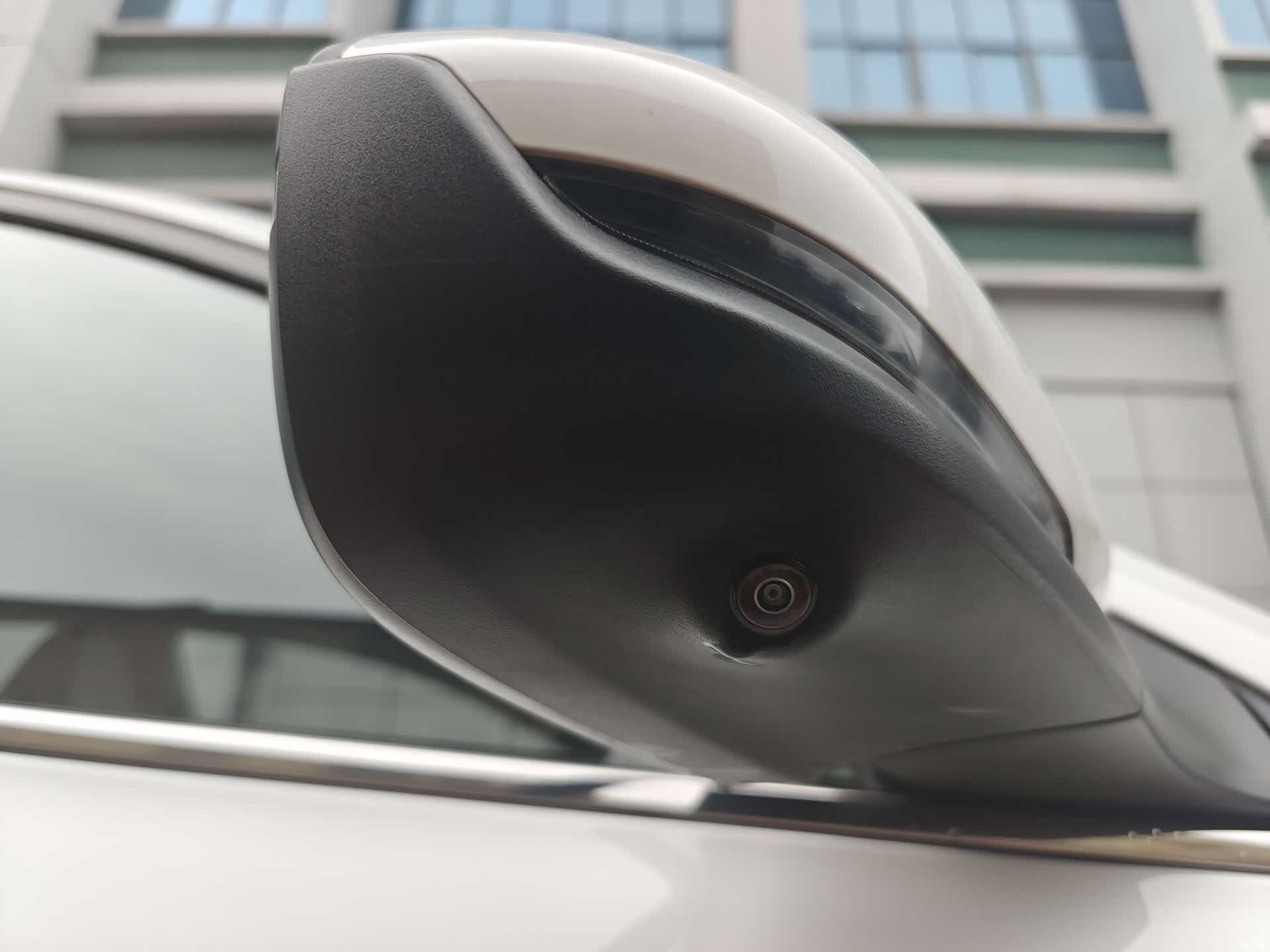 Geely Emgrand, 2022 17