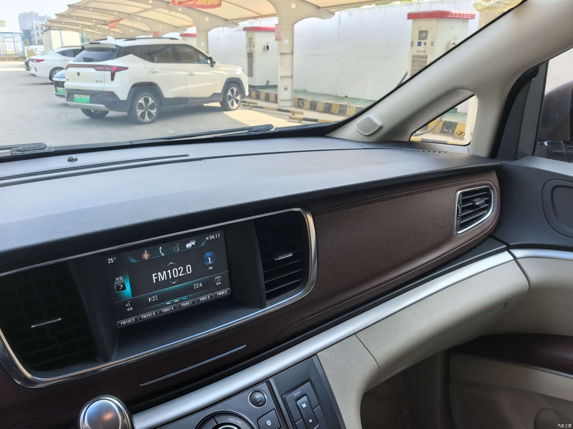 Buick GL8, 2019 12