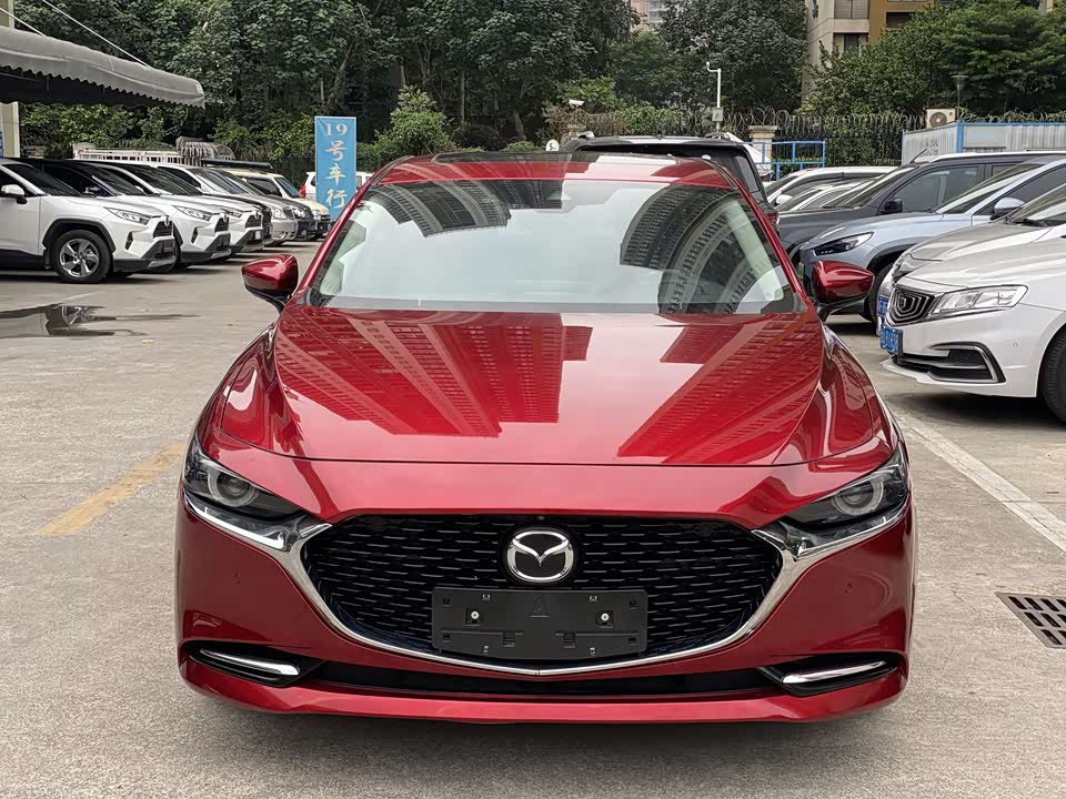 Mazda 3 Angkesaila
