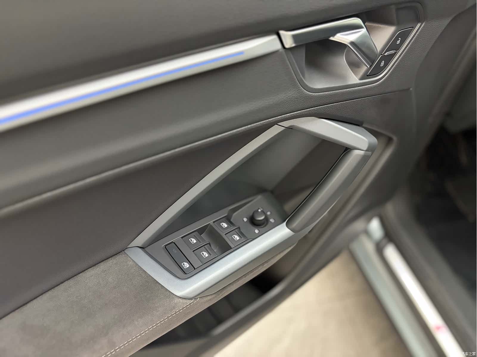 Audi Q3, 2022 18