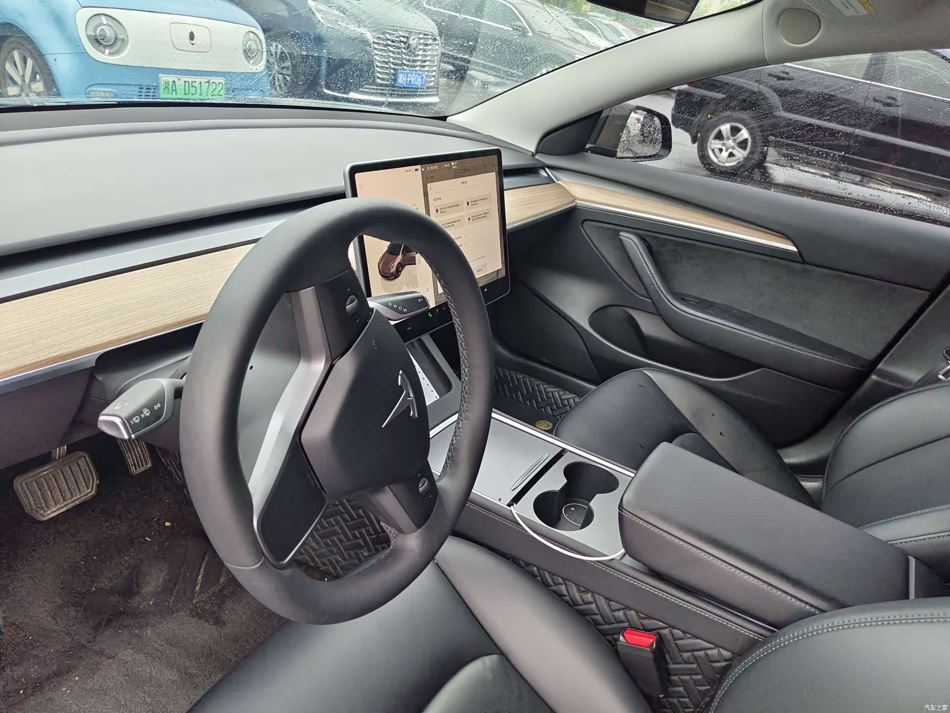 Tesla Model 3, 2023 11