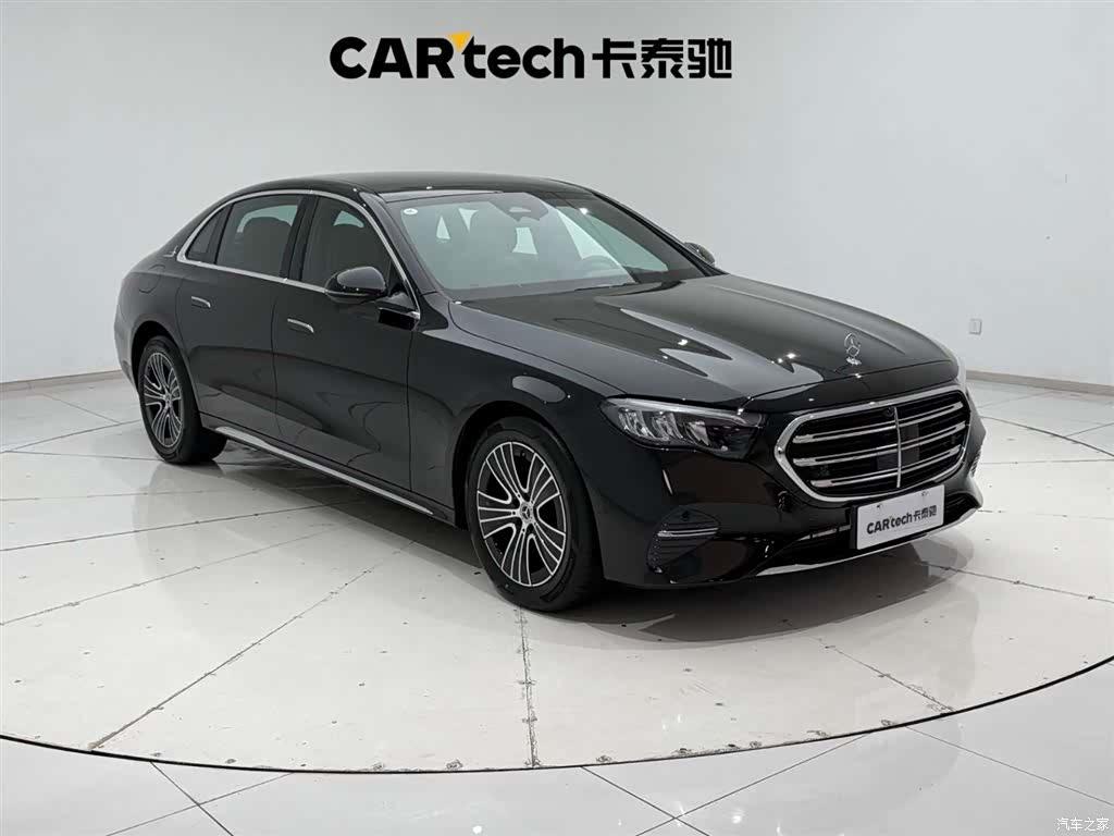 Mercedes-Benz E-Class, 2024 4