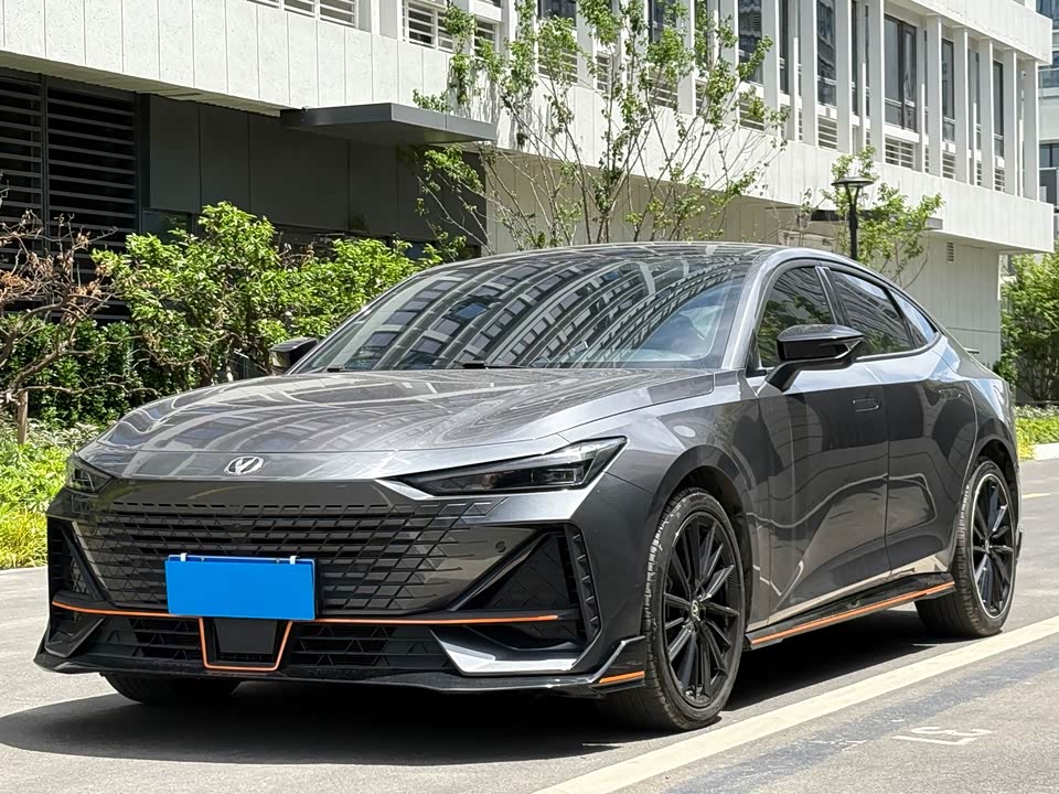 Changan UNI-V