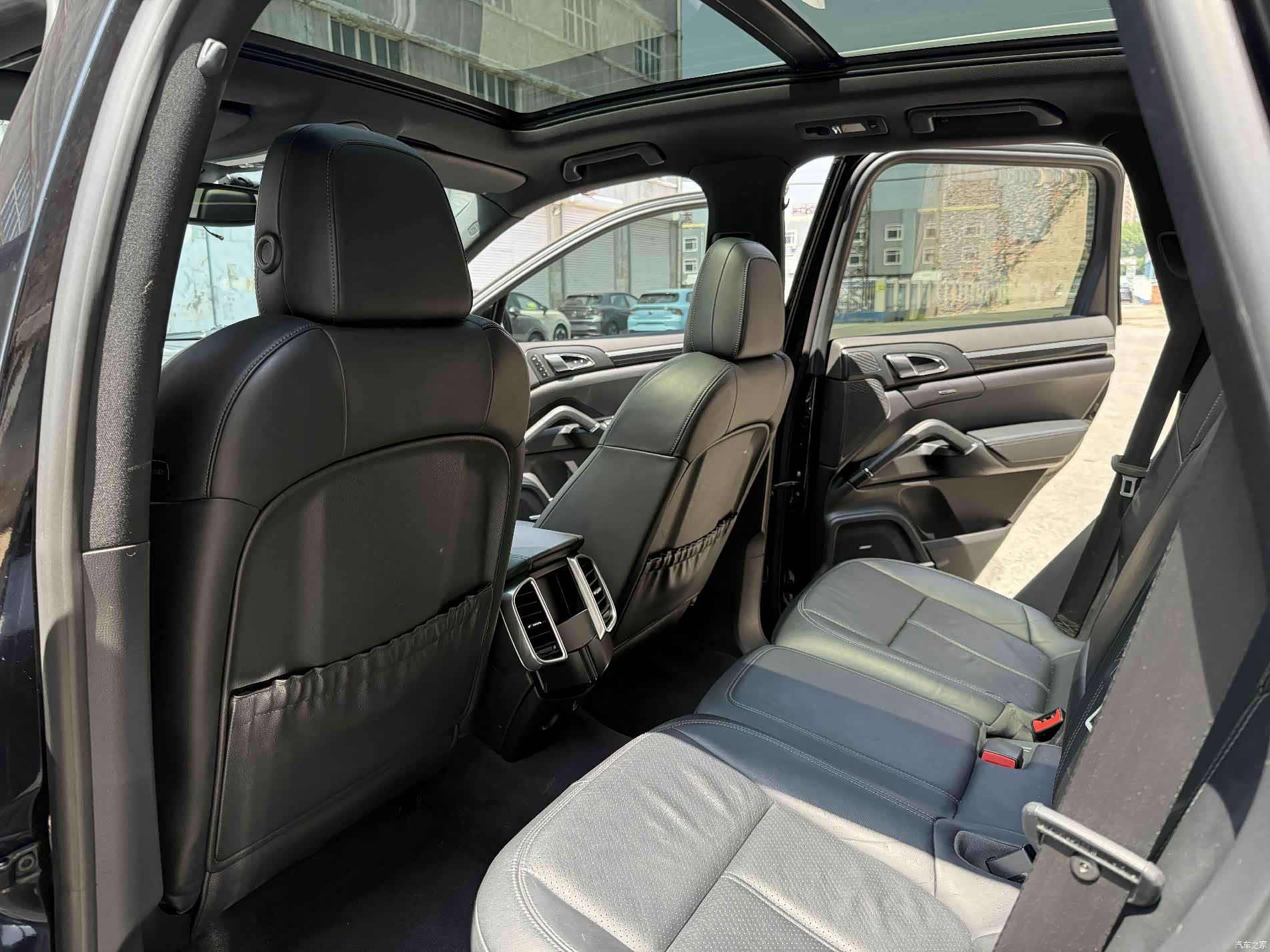 Porsche Cayenne, 2014 19