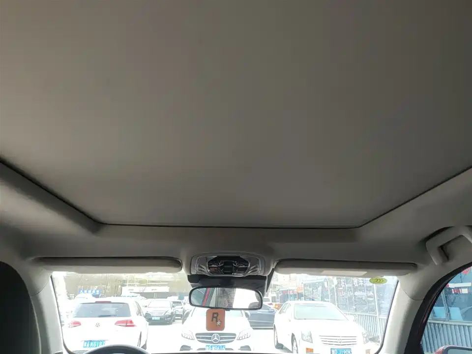 Exeed Chasing the wind