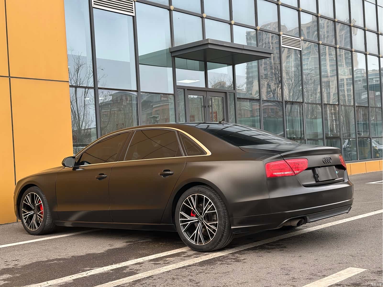 Audi A8L, 2011 20