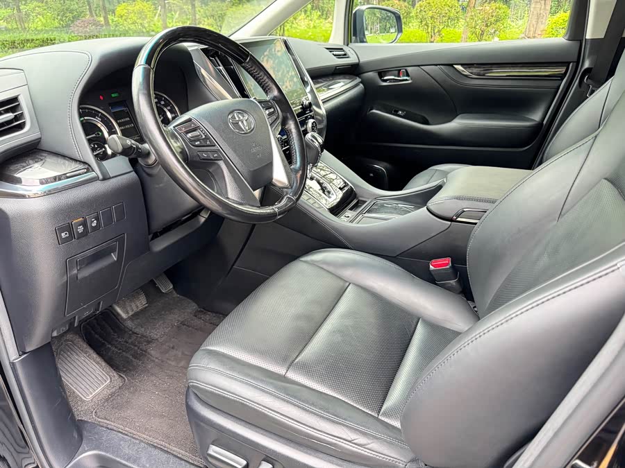 Toyota Vellfire 2021, фото 16