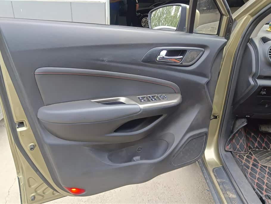 Changan CS15