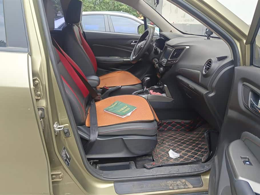 Changan CS15