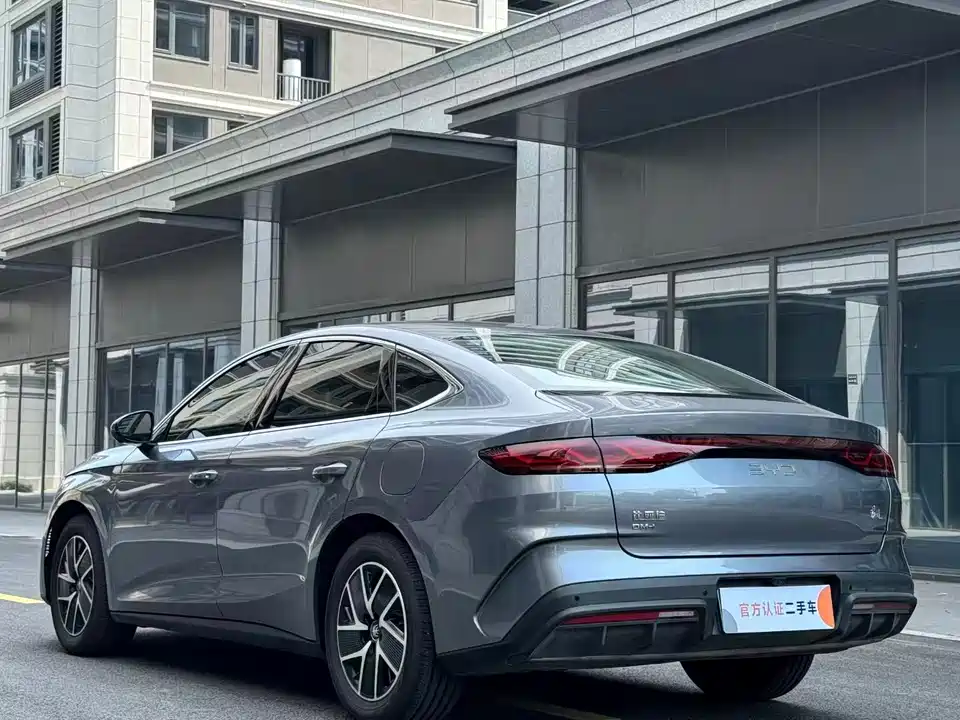 BYD Qin L