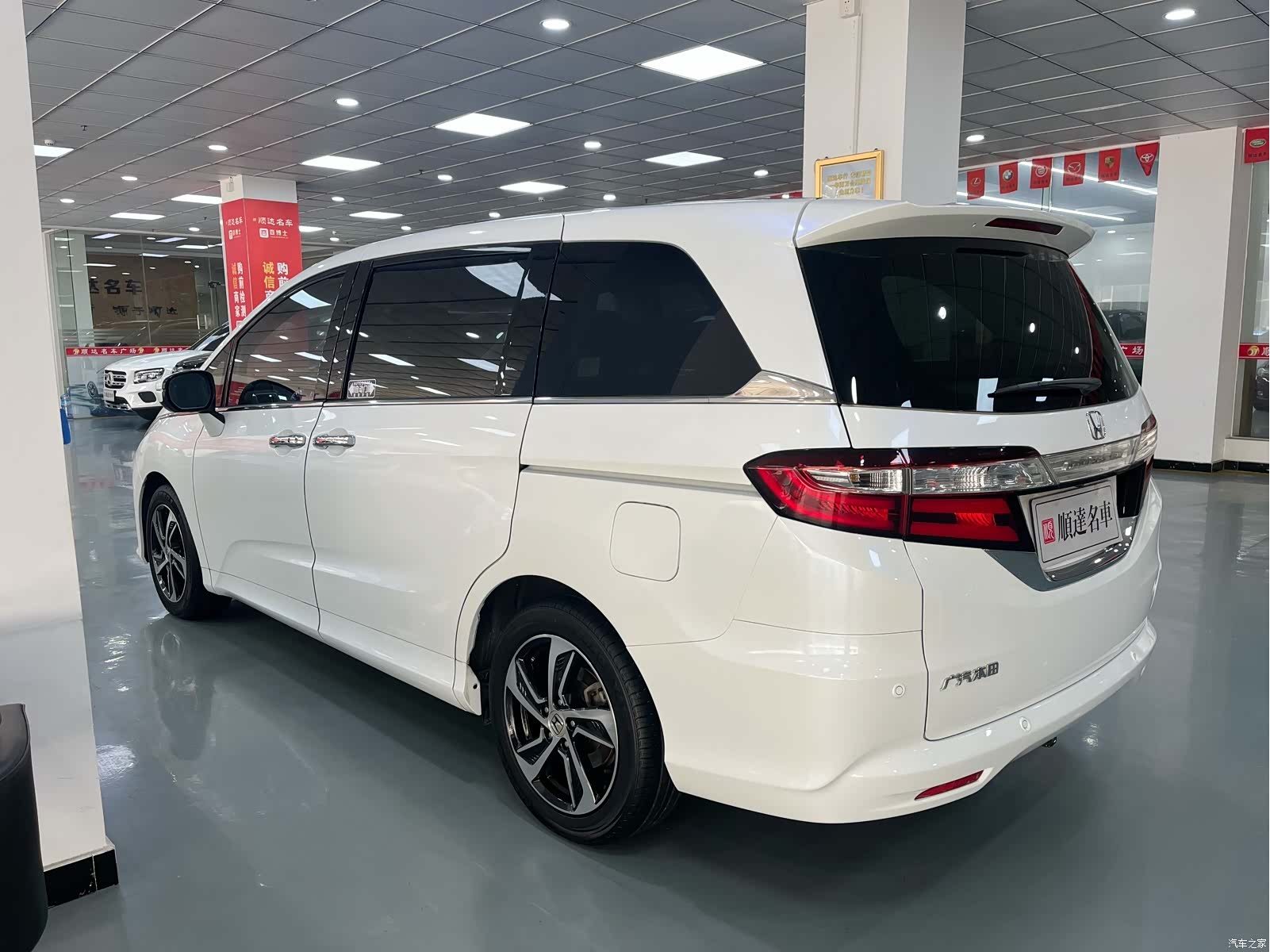 Honda Odyssey, 2017 6