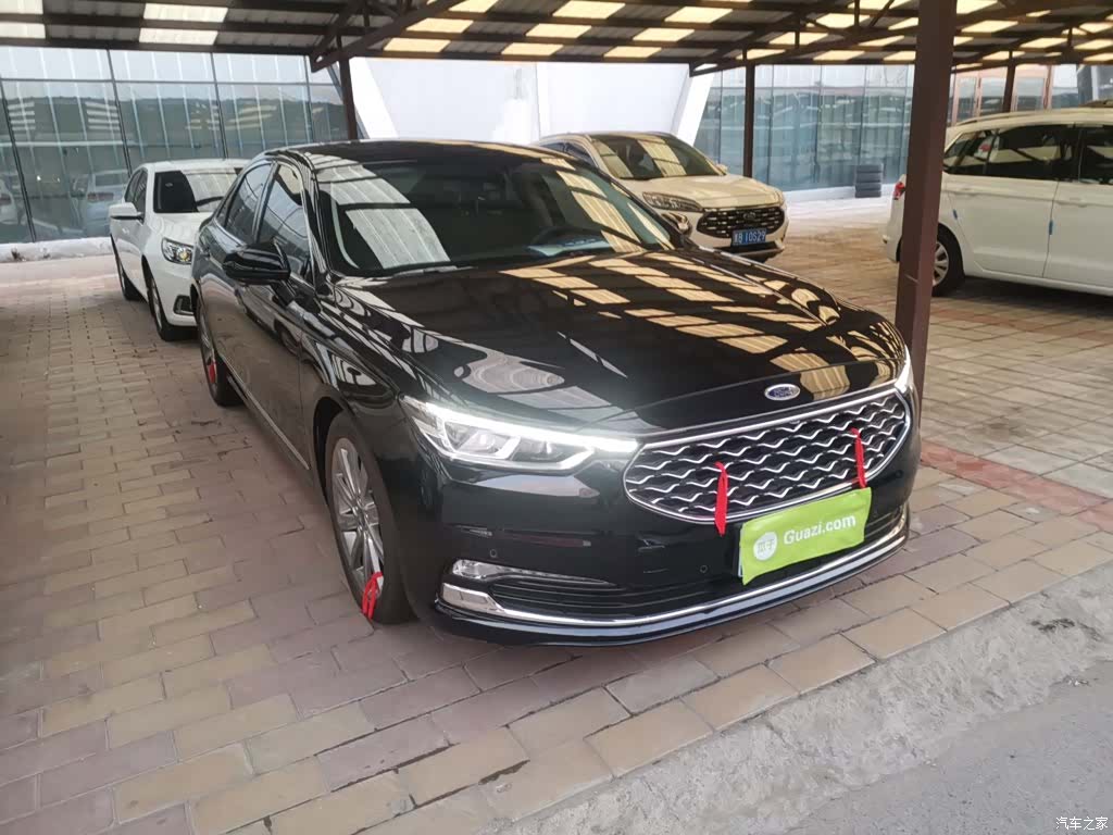 Ford Taurus, 2021 4
