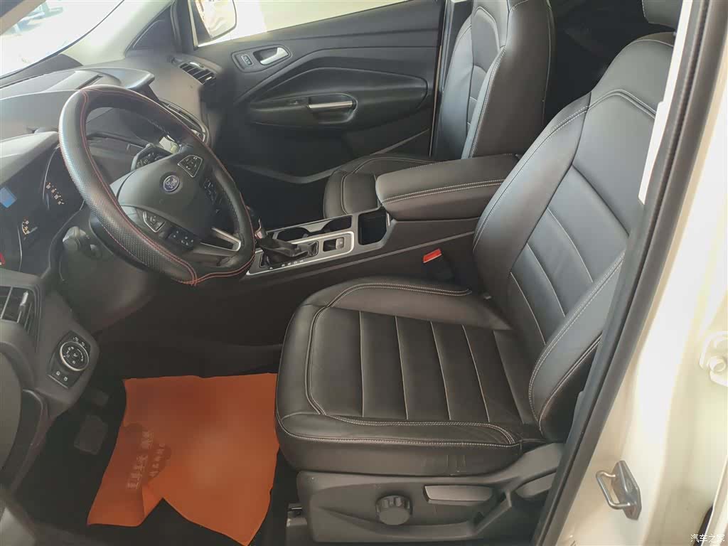 Ford Kuga, 2017 15
