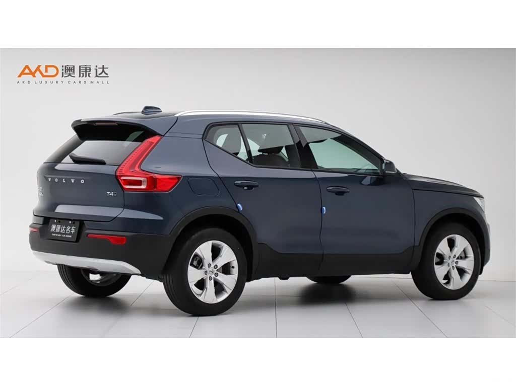 Volvo XC40, 2022 3