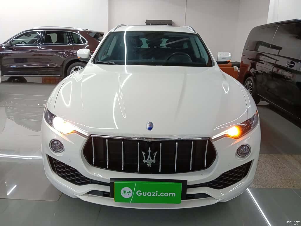 Maserati Levante, 2017 3