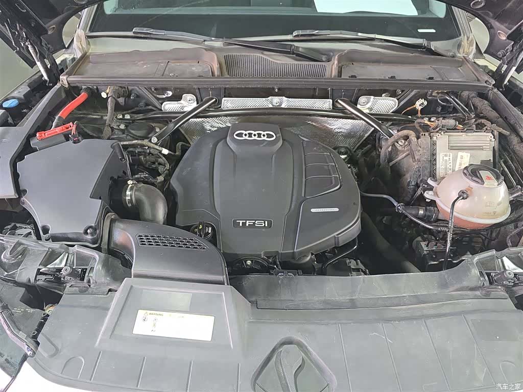 Audi Q5L, 2019 20