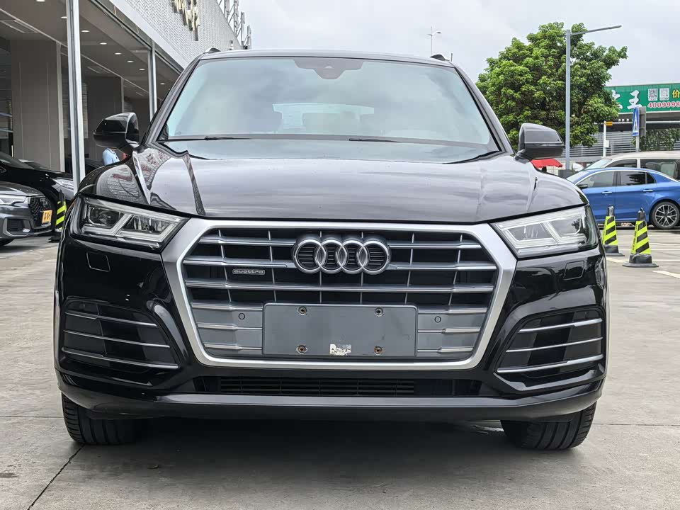 Audi Q5L Audi Q5L