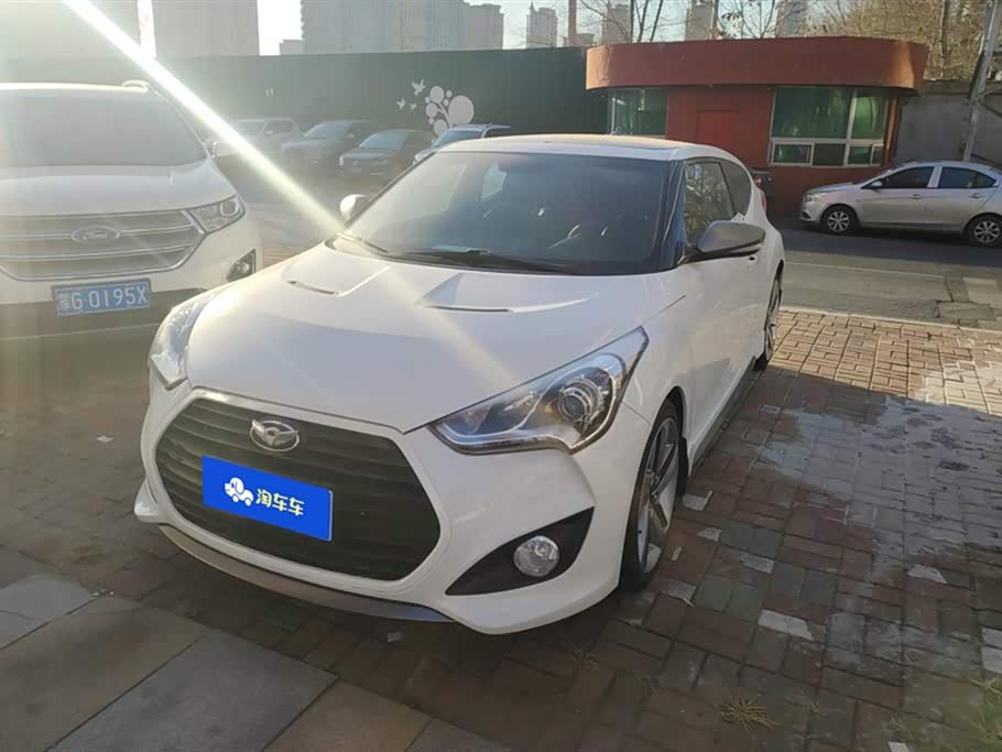 Hyundai Veloster