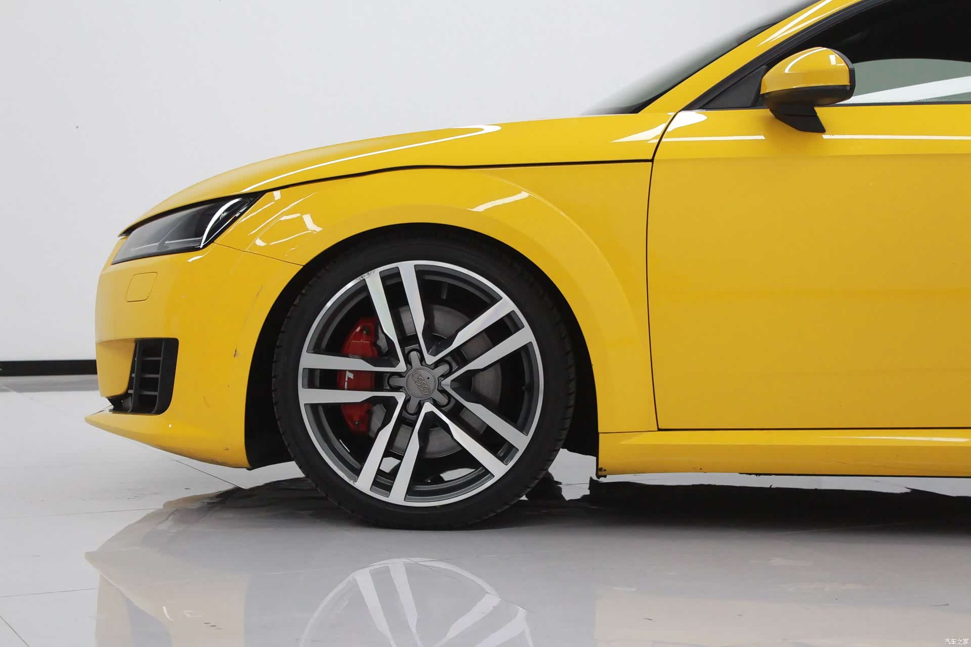 Audi TT, 2015 11