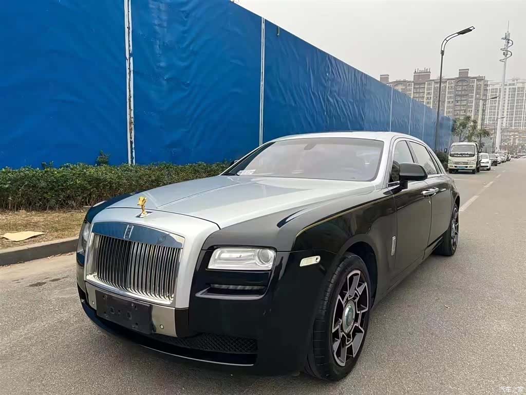 Rolls-Royce Ghost, 2012 1