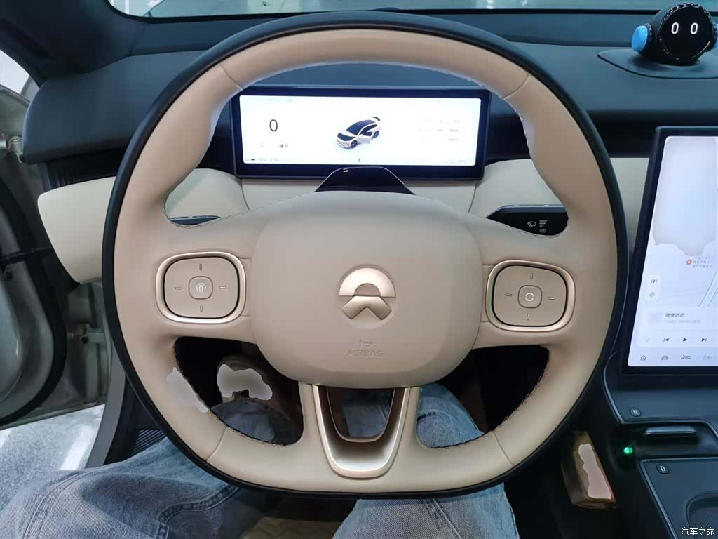 NIO ET5, 2024 11