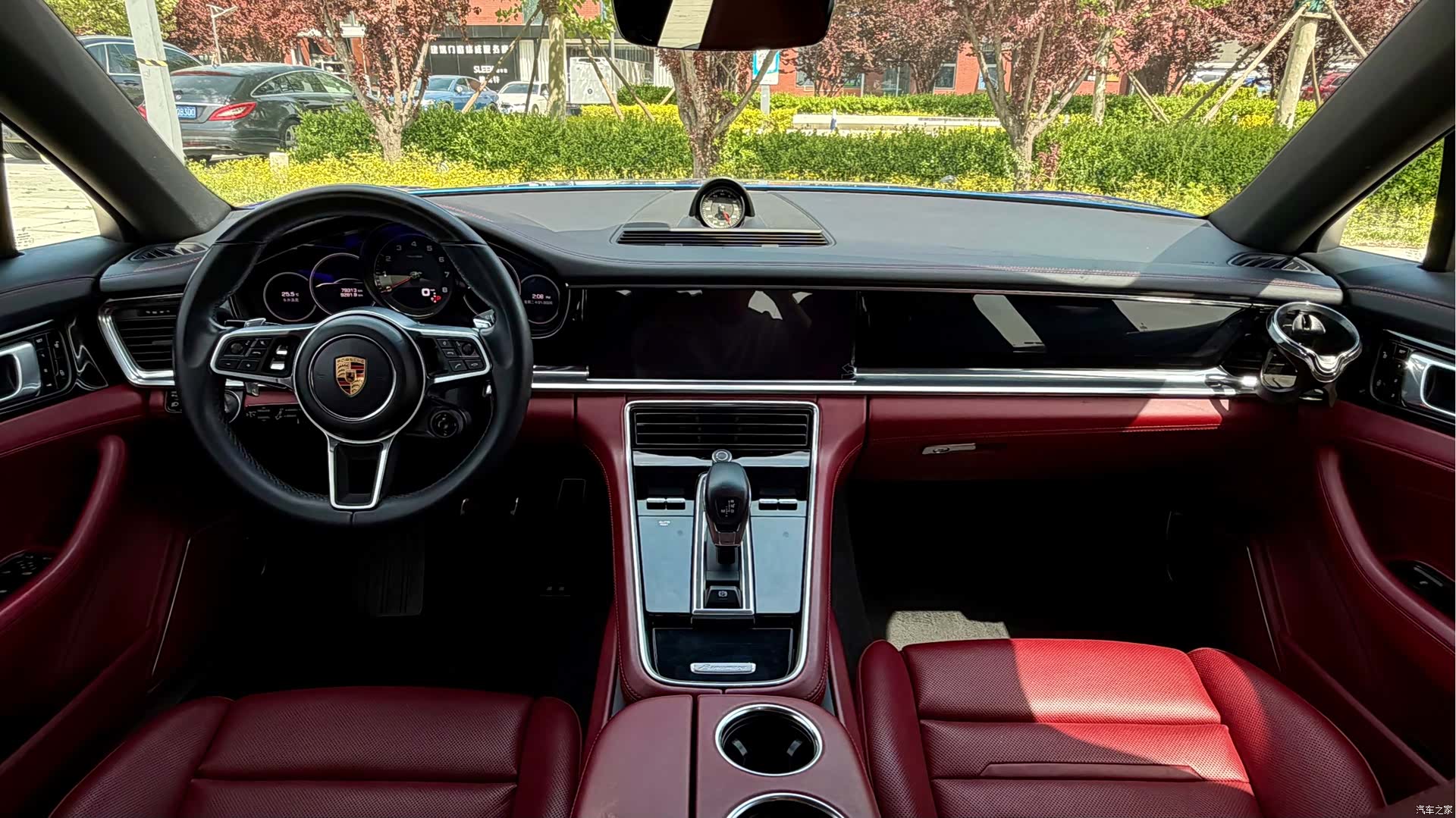 Porsche Panamera, 2019 15