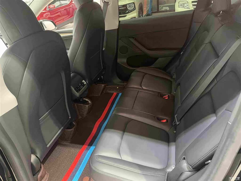 Tesla Model Y, 2021 9