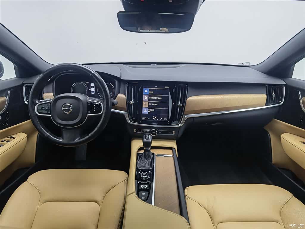 Volvo S90, 2019 все фото
