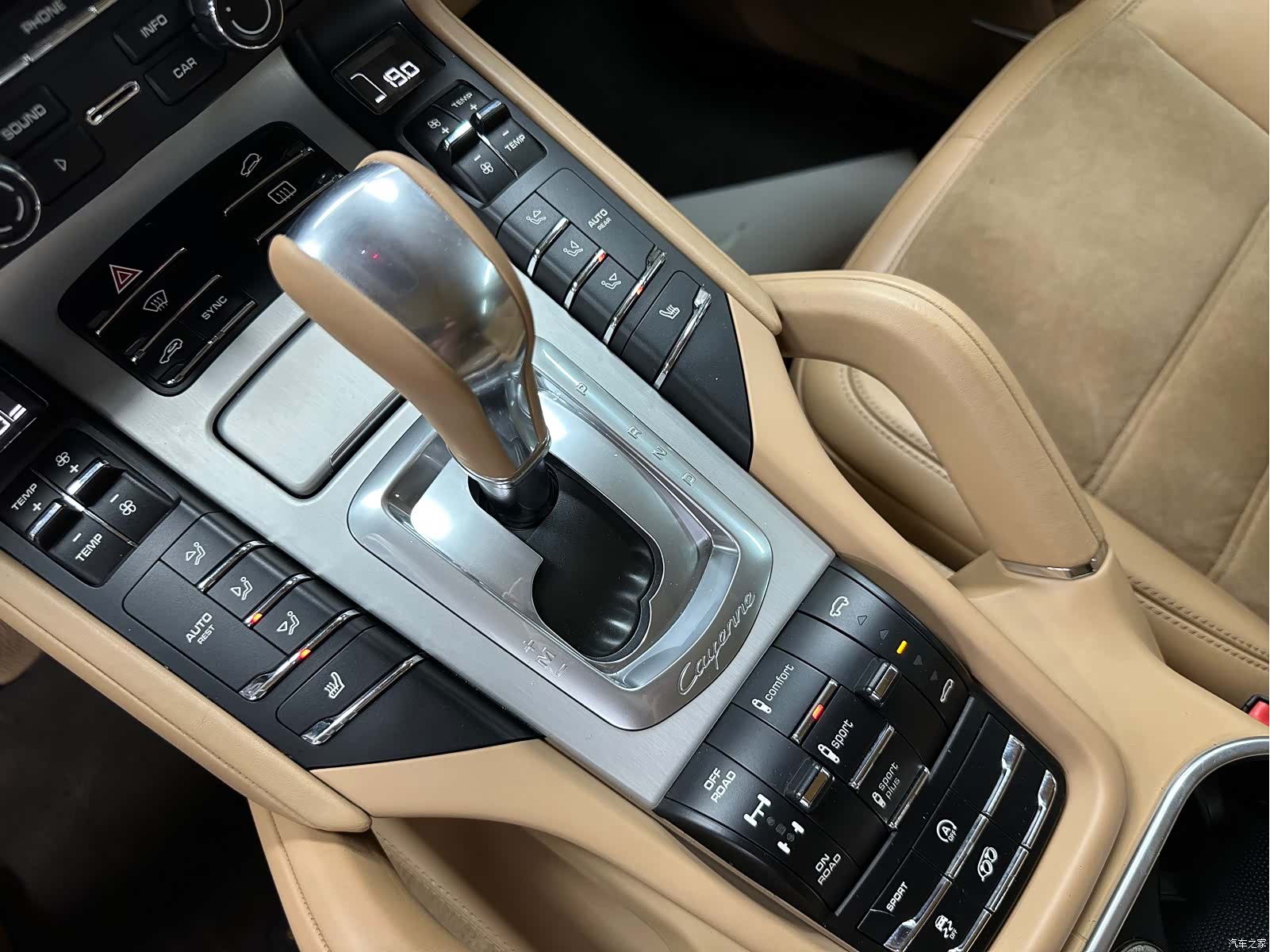 Porsche Cayenne, 2015 16