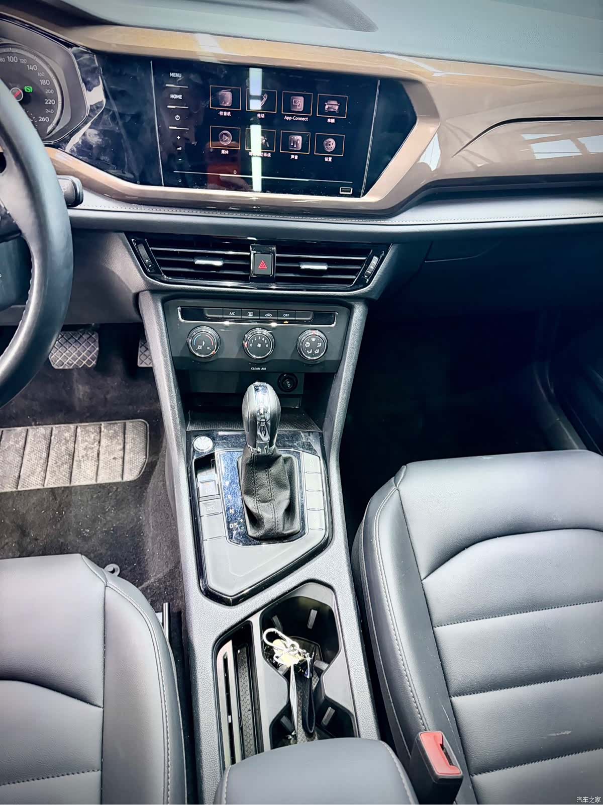 Volkswagen Tharu, 2021 13