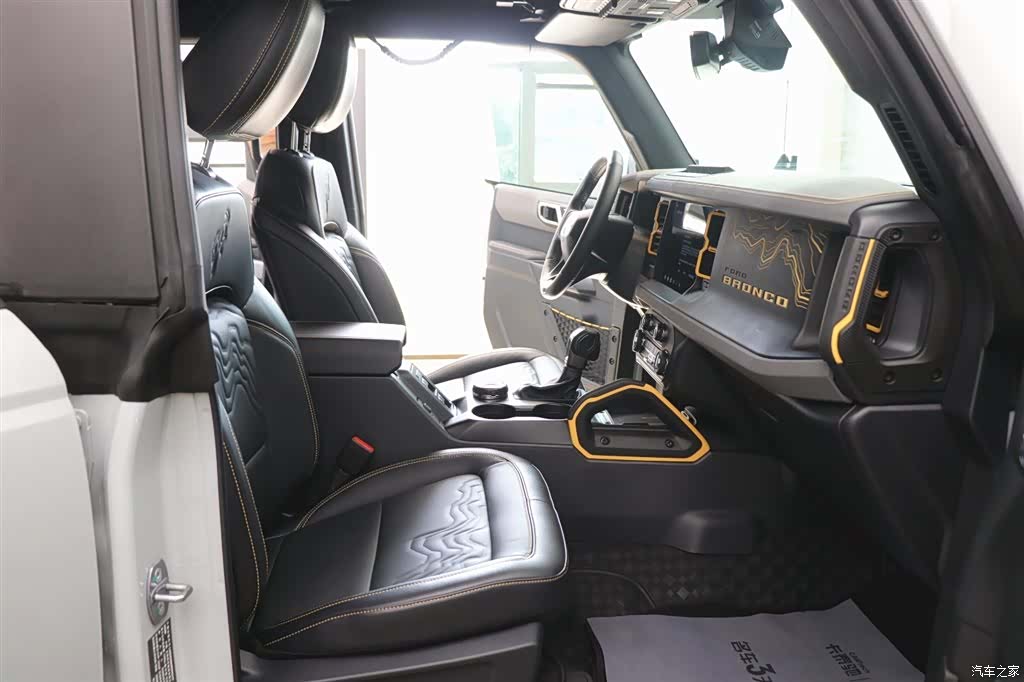 Ford Bronco, 2024 21