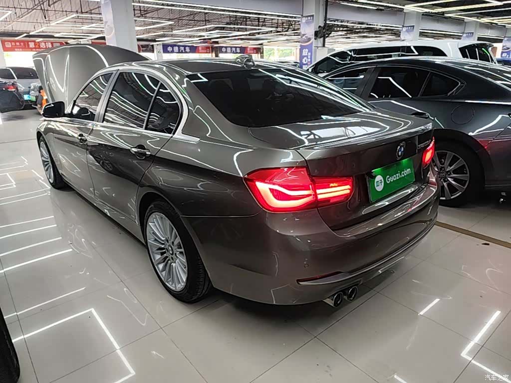 BMW 3 Series, 2018 все фото