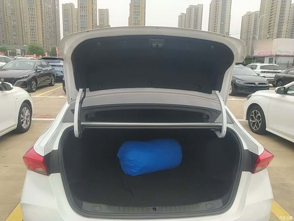Buick Verano, 2023 19