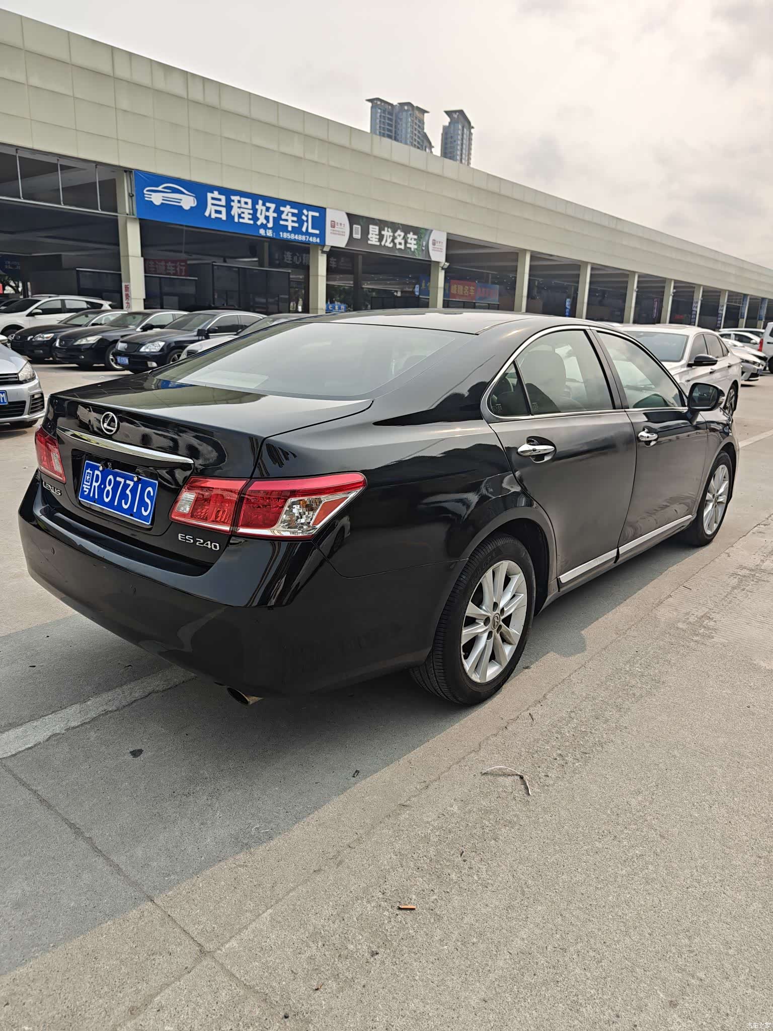 Lexus ES, 2011 6