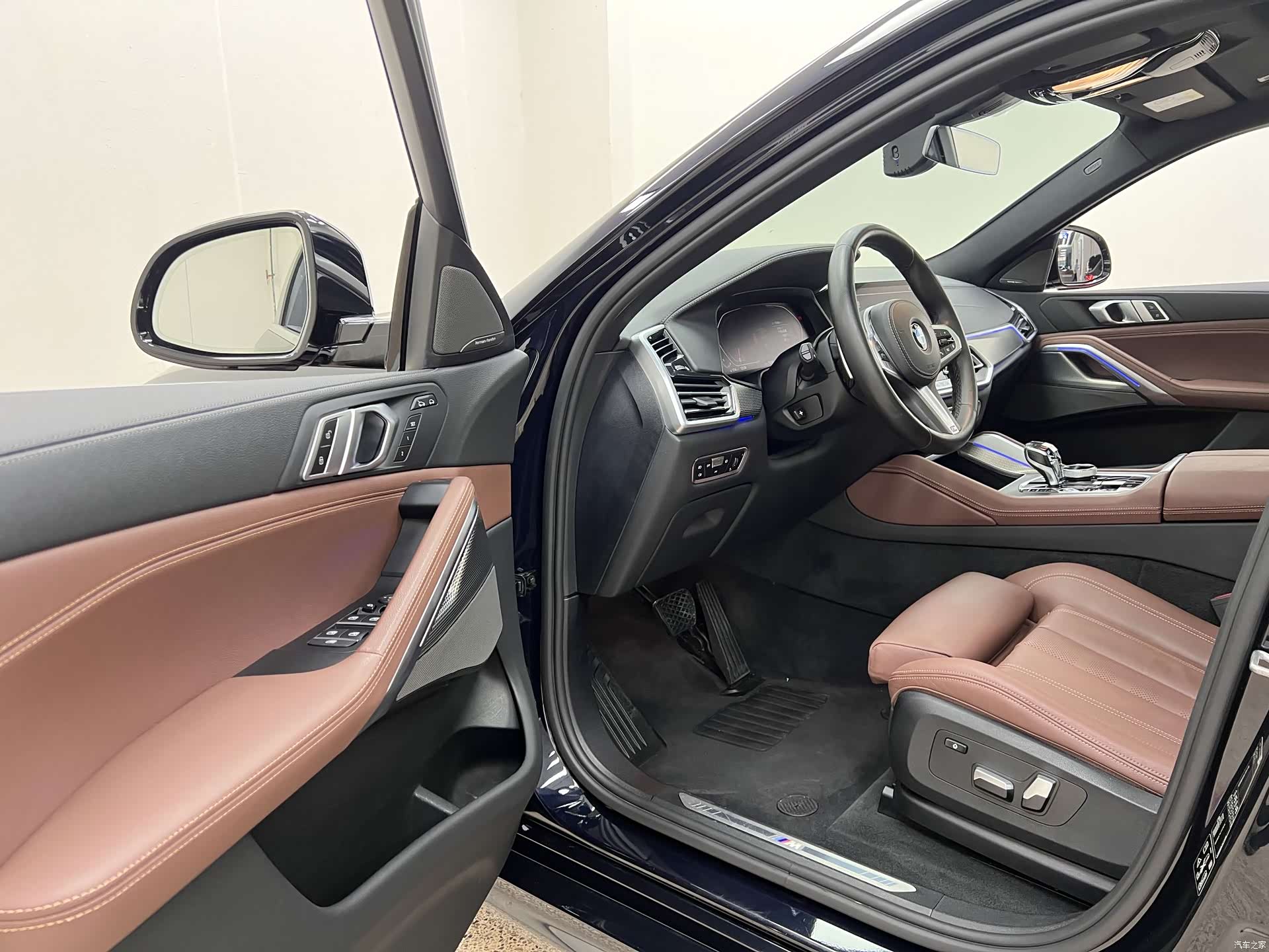 BMW X6, 2021 8