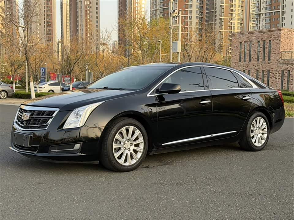 Cadillac XTS