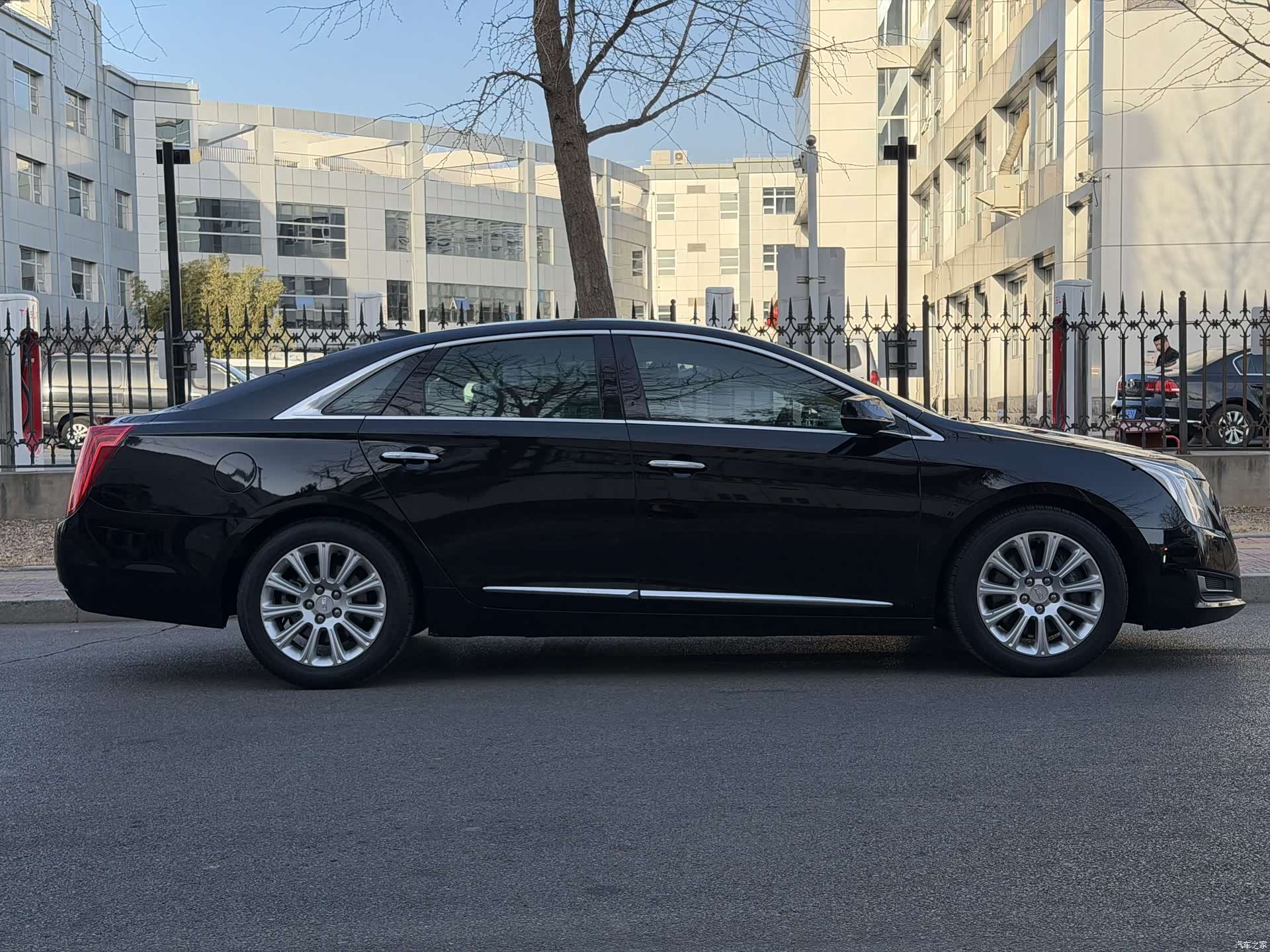 Cadillac XTS, 2017 17
